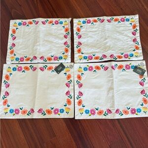Market Square Lot of 4 Floral Border Placemats 13”x17” Linen Blend Cream